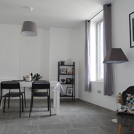 Maison Carree/Coeur Historique De Nimes - Superbe Appt 55M² Exterior foto