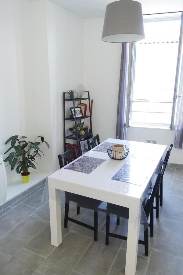 Maison Carree/Coeur Historique De Nimes - Superbe Appt 55M² Exterior foto